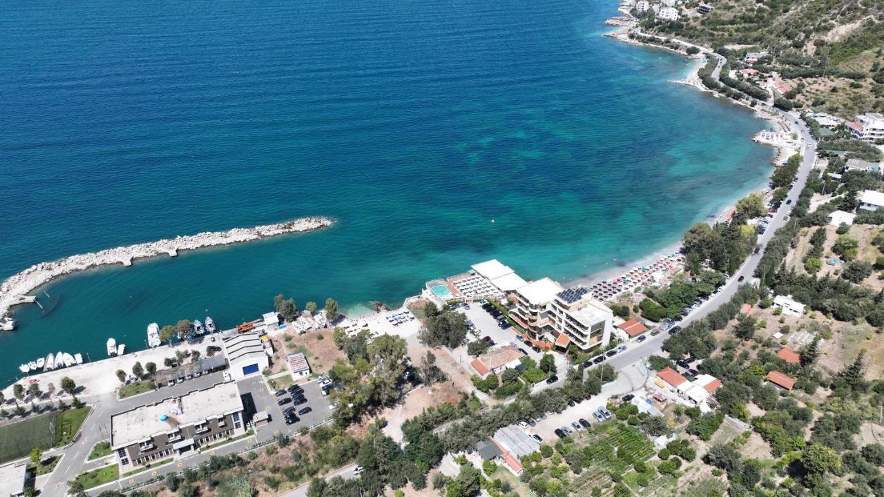 Paradise Beach Hotel Radhimë Eksteriør billede